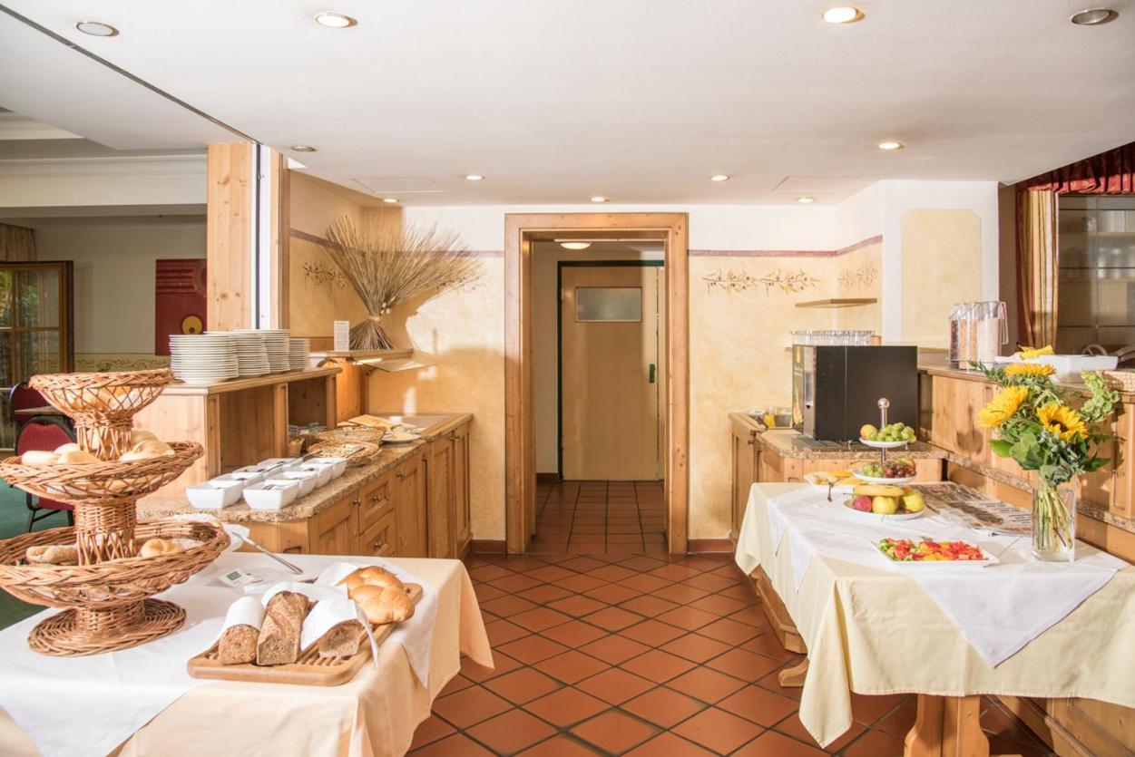 Landhotel Wachau エンマースドルフ・アン・デア・ドナウ エクステリア 写真